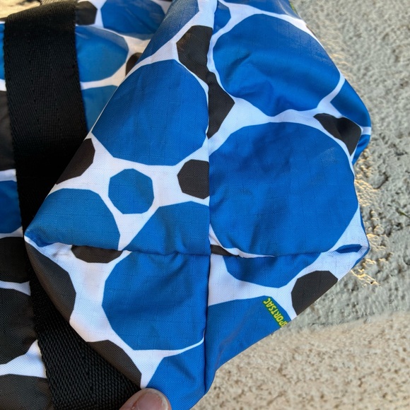 Stylish Blue and Black Polka Dot Tote Bag - Picture 11 of 11